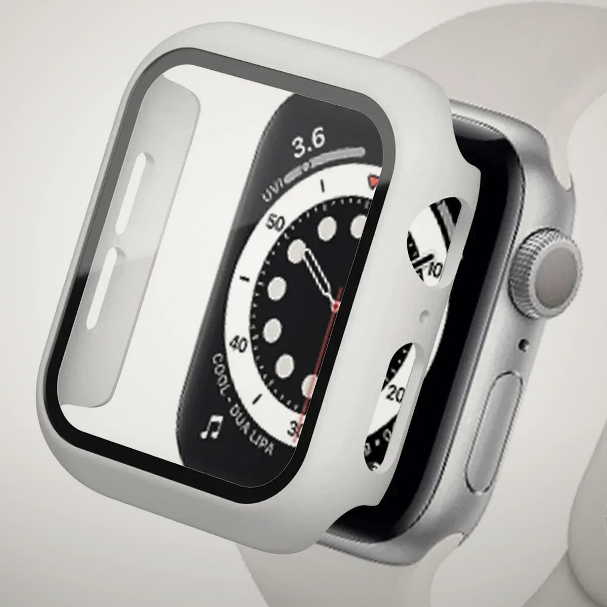 Funda blanca con cristal templado puesta en un Apple Watch